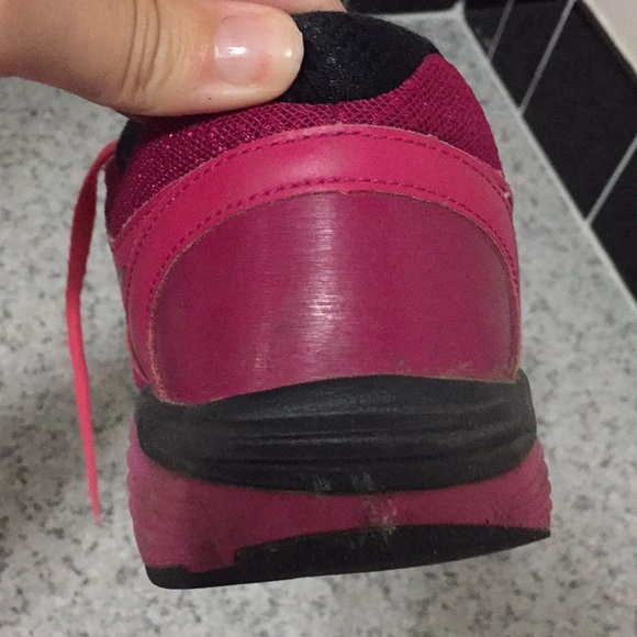 Women’s sneakers - Picture 2 of 7